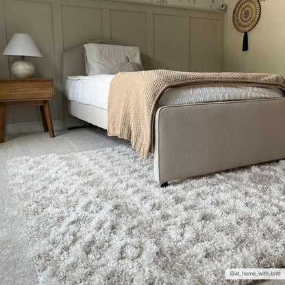 Cream Plush Area Rug - Cozy Home Décor Accent