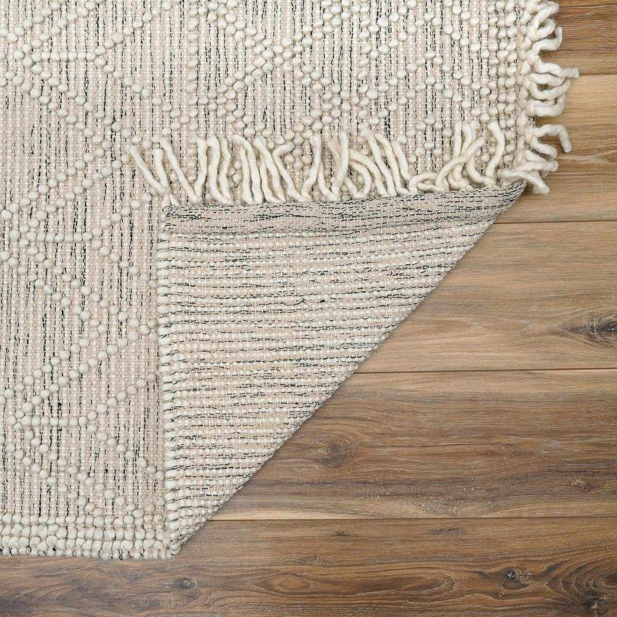 Ramsbury Wool Area Rug - Handcrafted Cozy Home Décor Rug