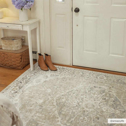 Beige Washable Flat Pile Rug - Stylish Home Décor