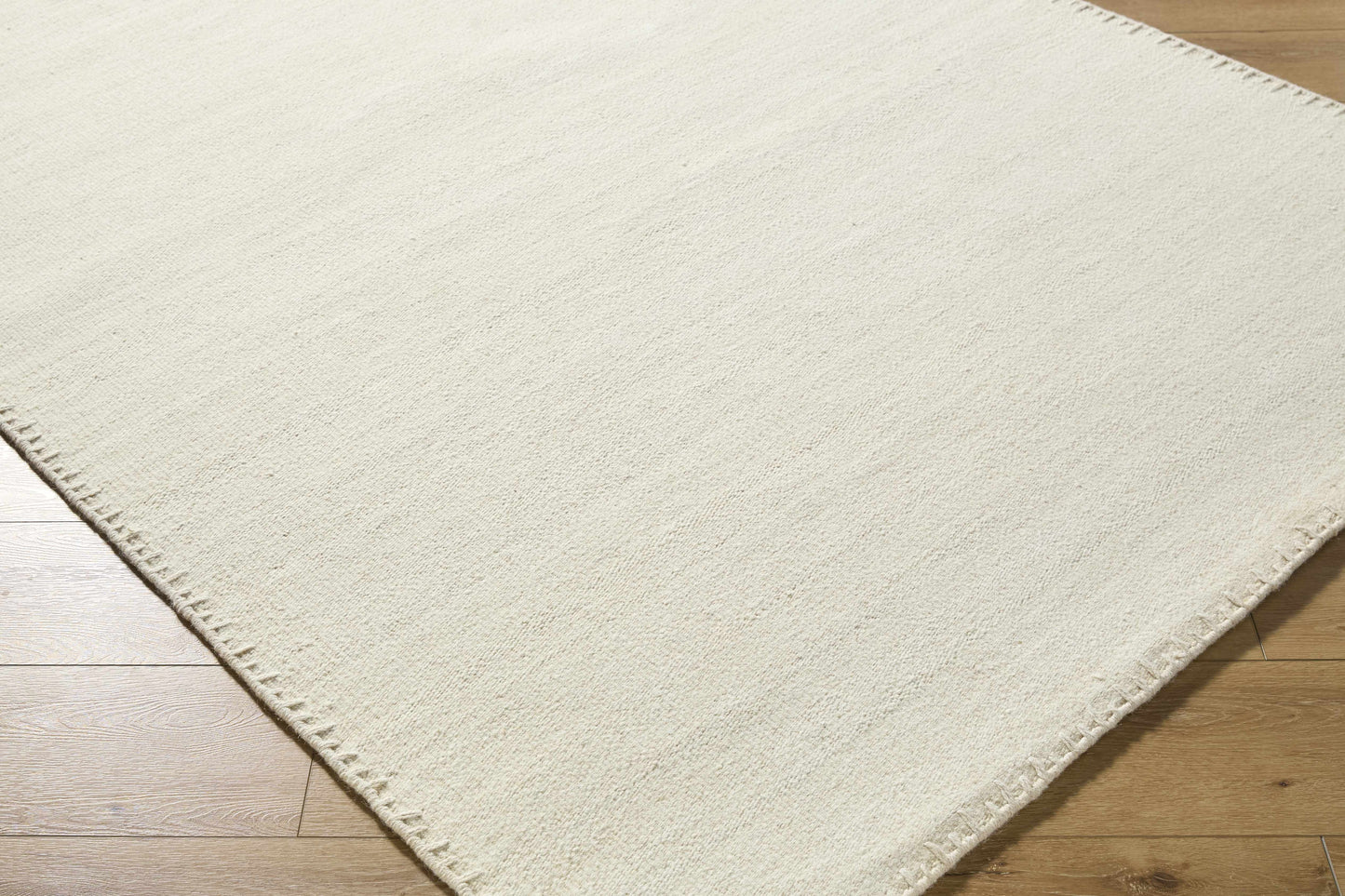 Soft Ayumu Area Rug - Modern Cozy Living Room Design