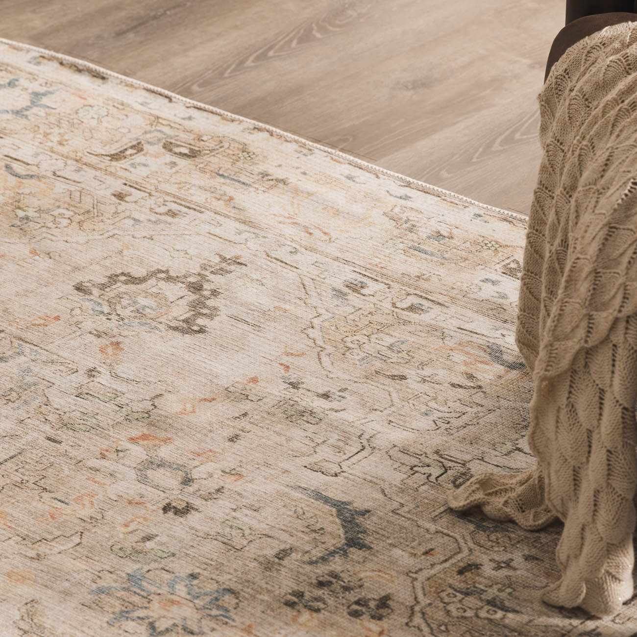 Vintage Washable Flat Pile Rug - Stylish Durable Standon Collection