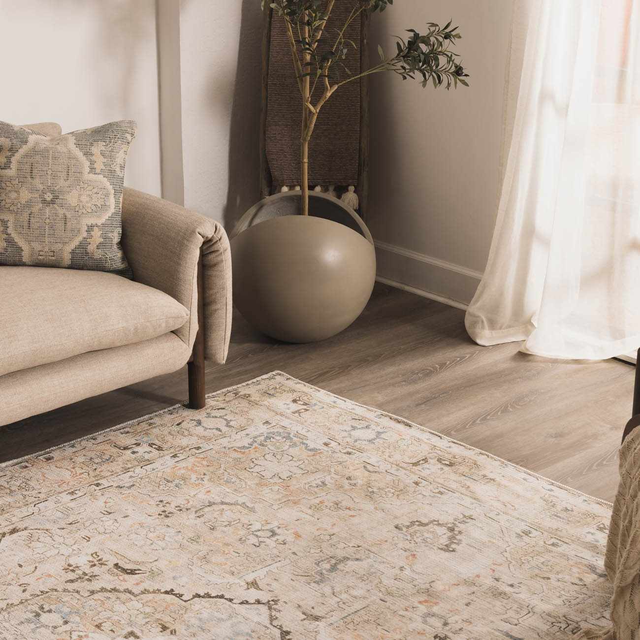 Vintage Washable Flat Pile Rug - Stylish Durable Standon Collection