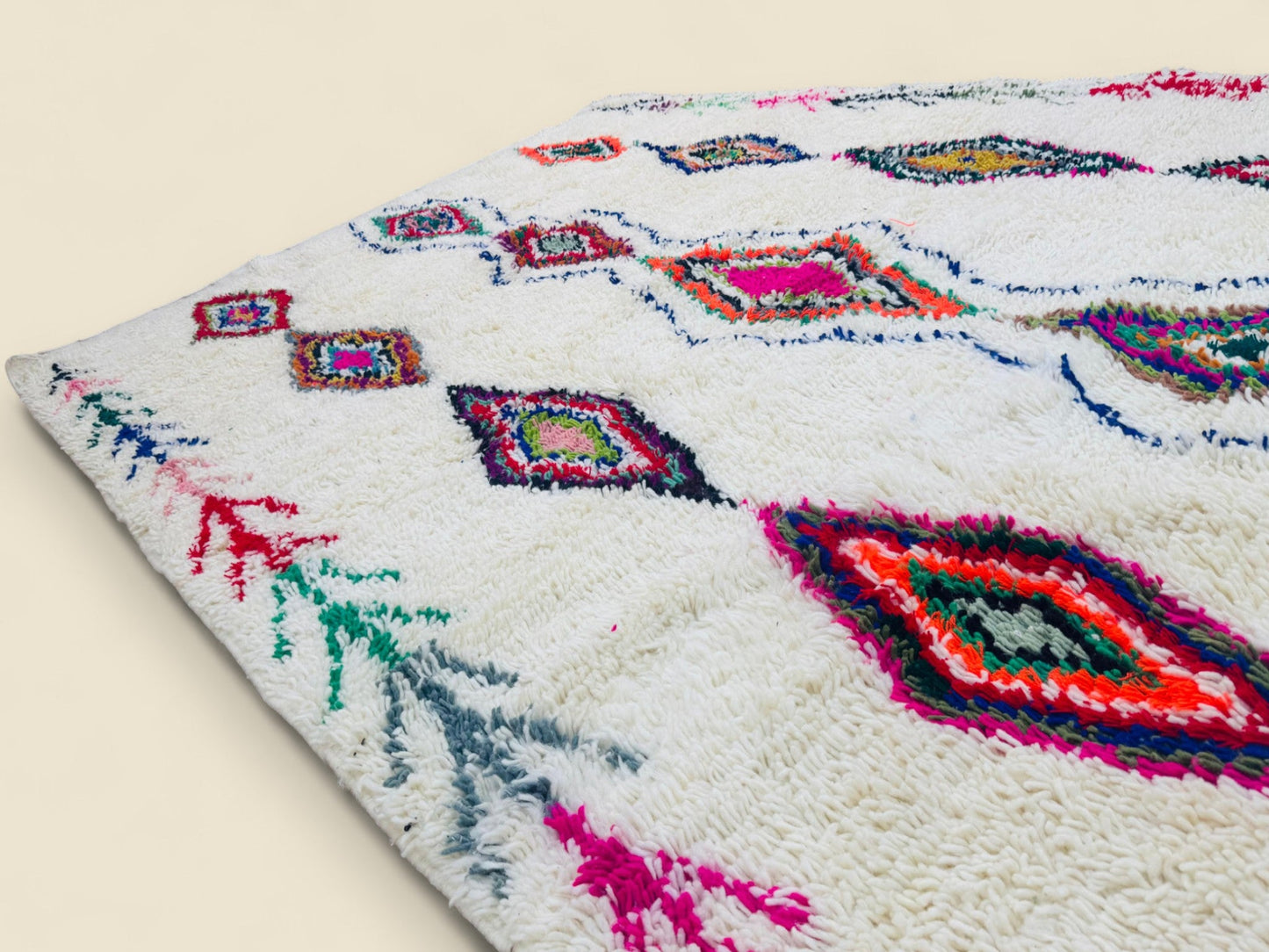 Handmade Tura Berber Rug – Bohemian Berber Style