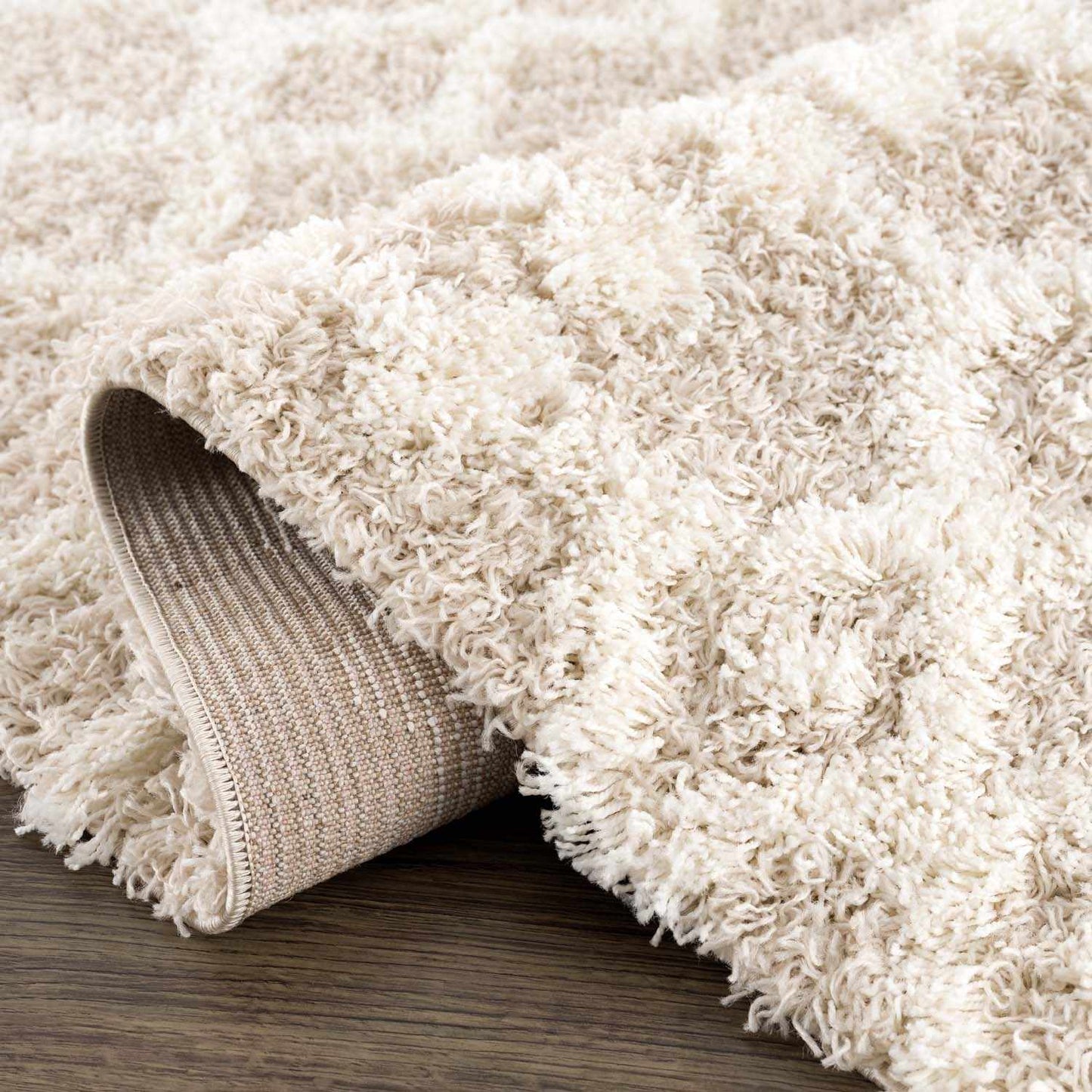 Cream Plush Area Rug - Cozy Home Décor Accent