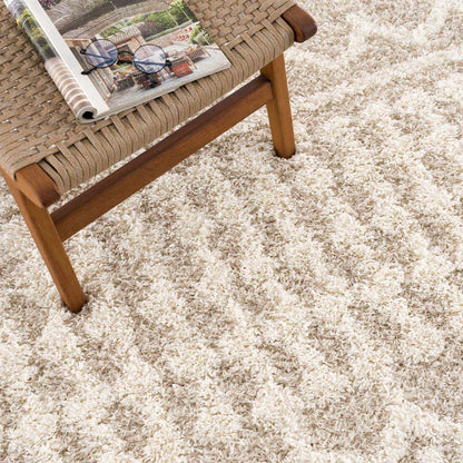 Cream Plush Area Rug - Cozy Home Décor Accent