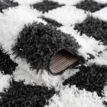 Checkered Black White Area Rug - Modern Stylish Home Decor