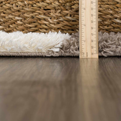 Brown Checkered Area Rug - Cozy Stylish Home Decor