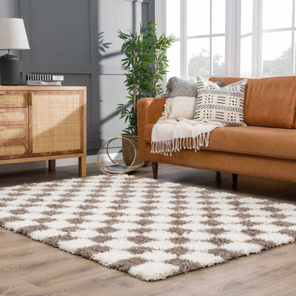 Brown Checkered Area Rug - Cozy Stylish Home Decor
