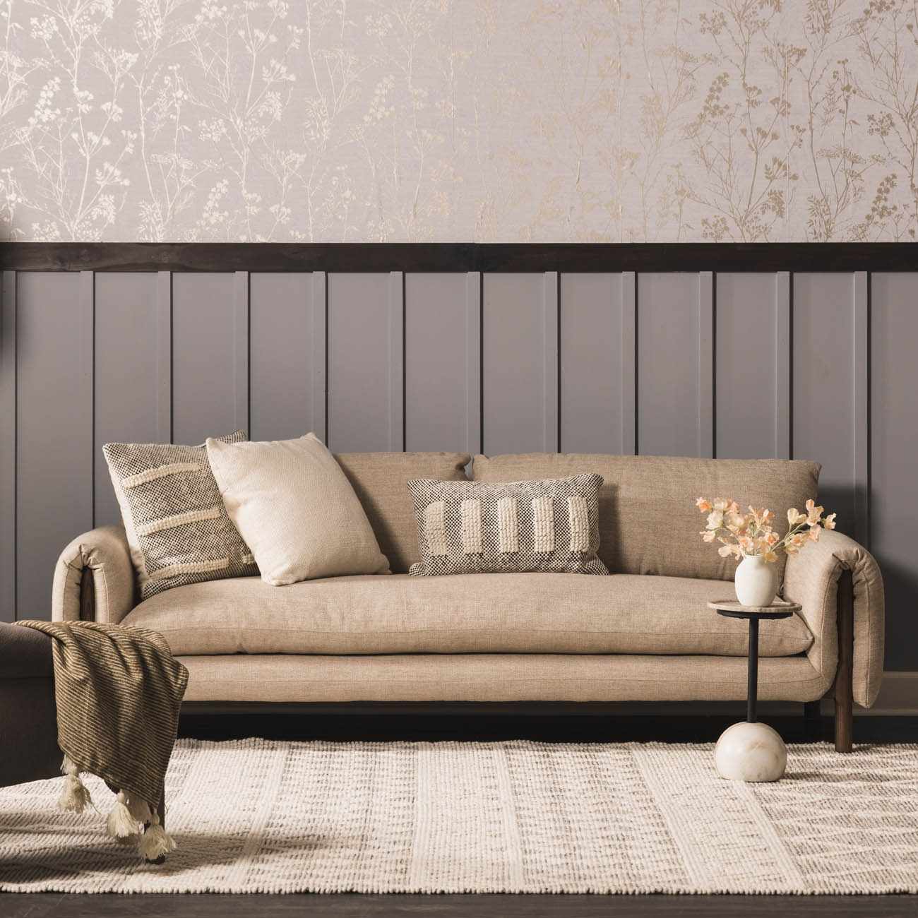 Whittington Wool Area Rug - Luxurious Soft Area Rug for Timeless Home Style