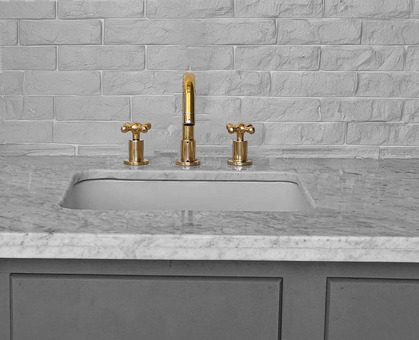 Widespread 3 Holes Solid Unlacquered Brass Faucet - Vanity Sink Faucet