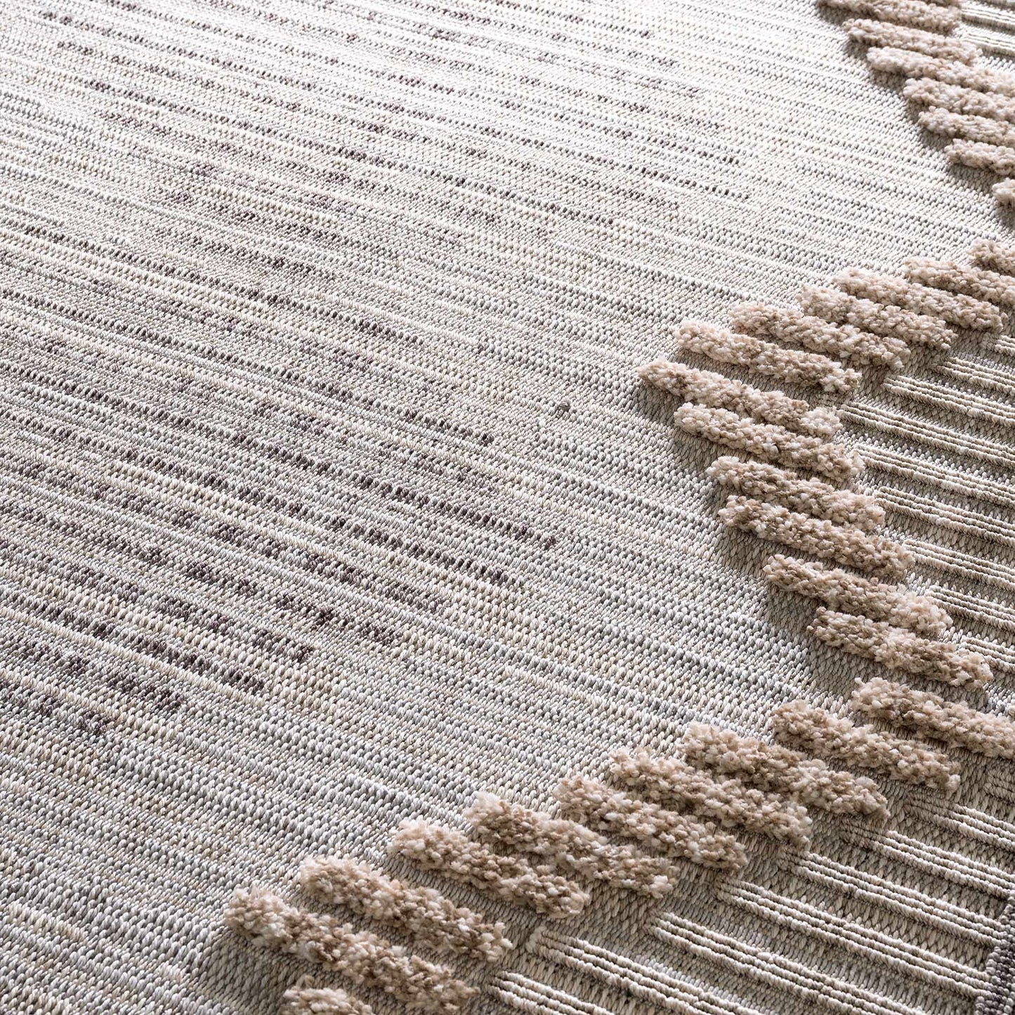 Rustic High-Low Area Rug - Maulawin Collection for Cozy Home Decor