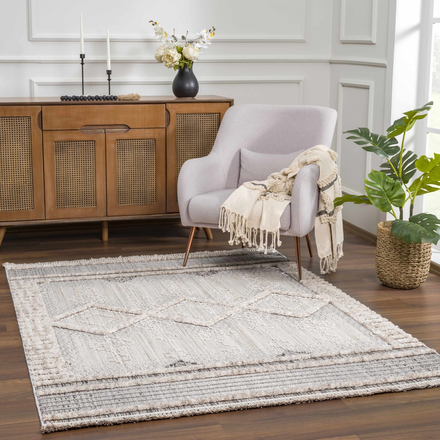 Rustic Area Rug - Amaga Collection for Cozy Home Decor