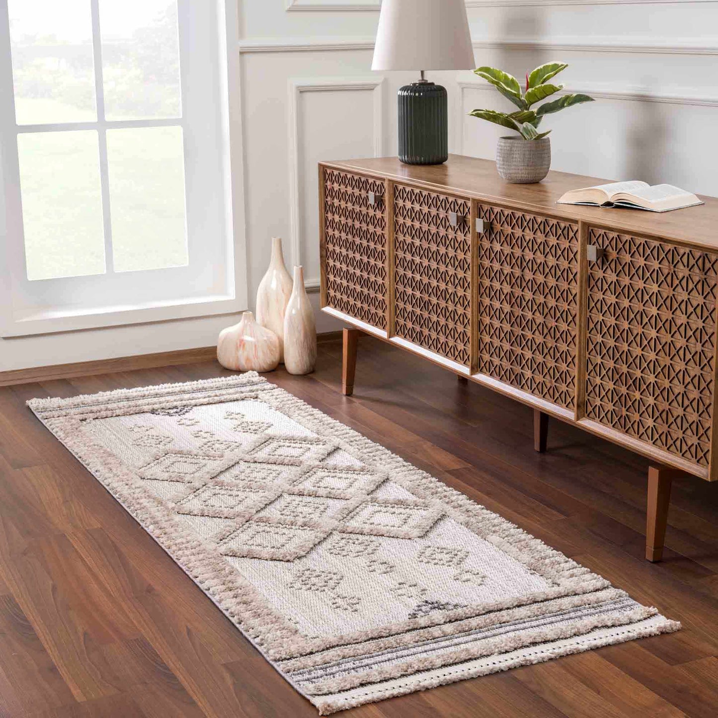 Rustic Area Rug - Amaga Collection for Cozy Home Decor
