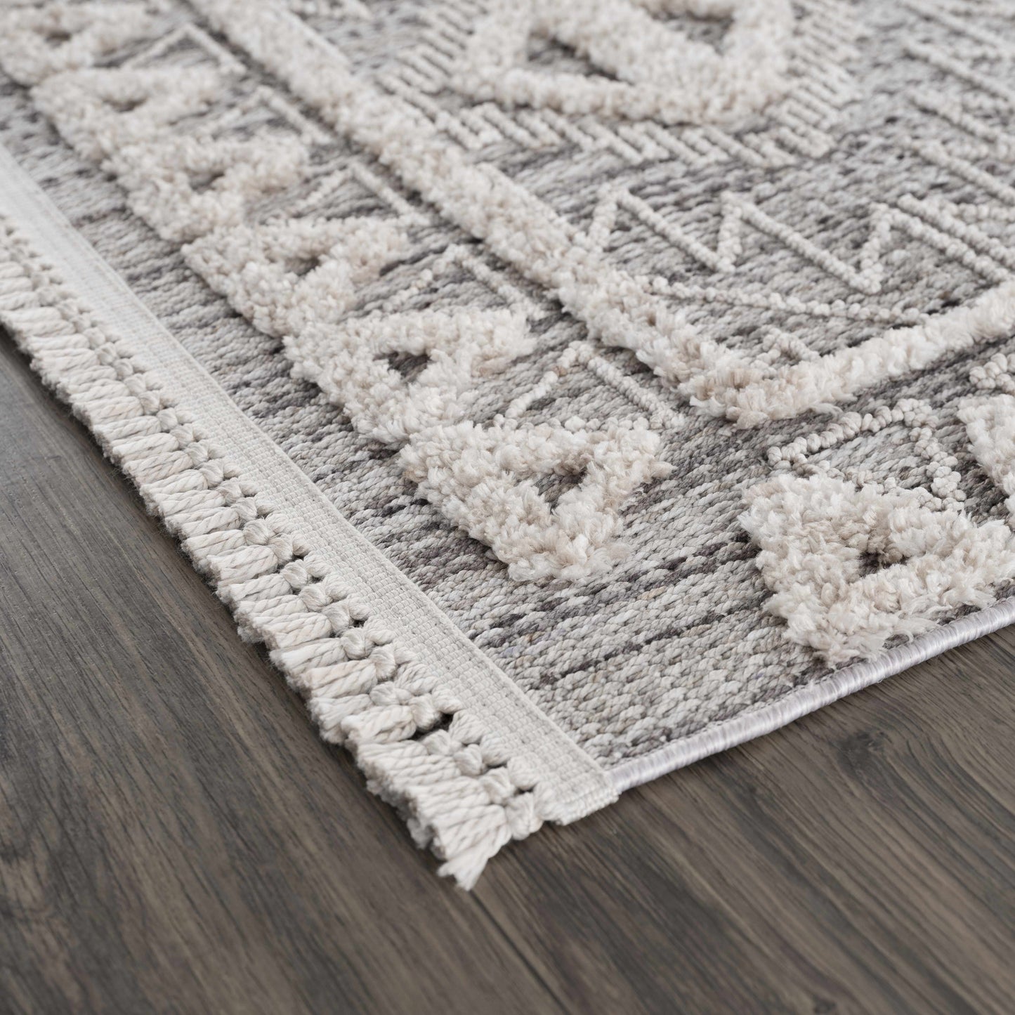 Rustic High-Low Pile Area Rug - Cozy Home Decor Accent