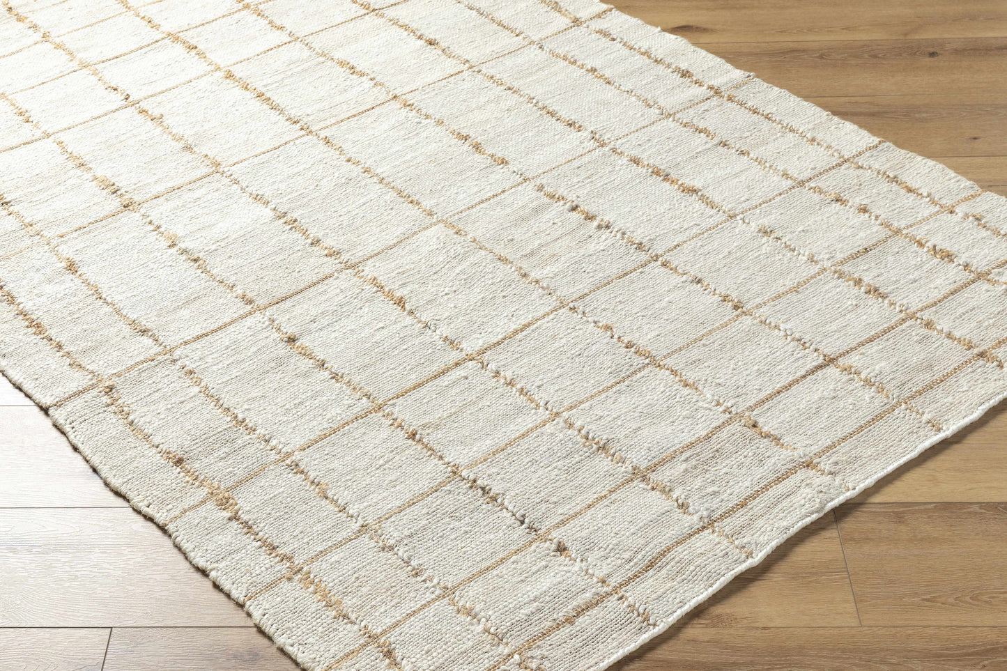 Checkered Jute Area Rug - Eco-Friendly Stylish Floor Decor
