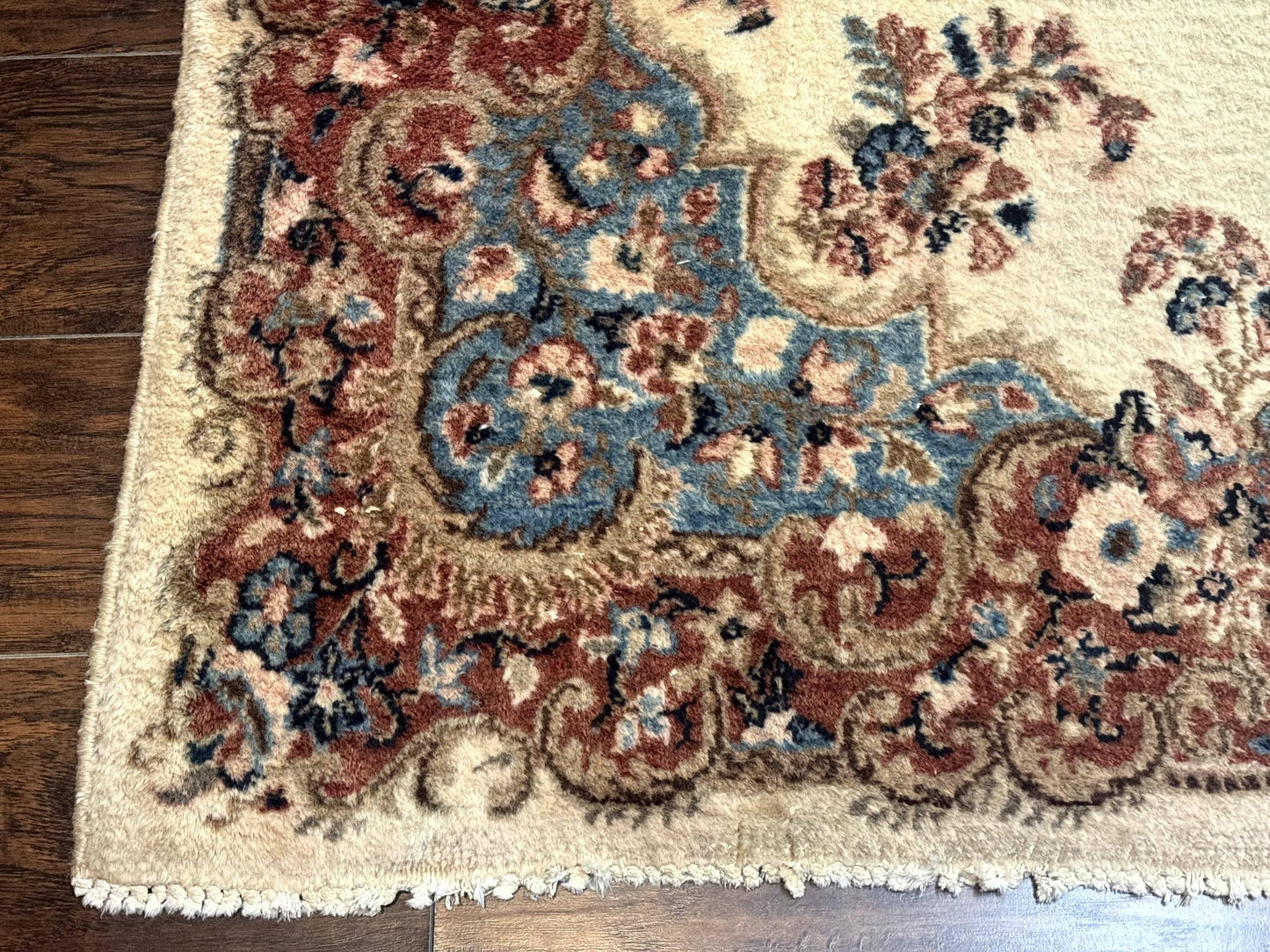 Persian Kerman Rug Square 5.5 by 5.5 Ft Beige Cream and Light Blue