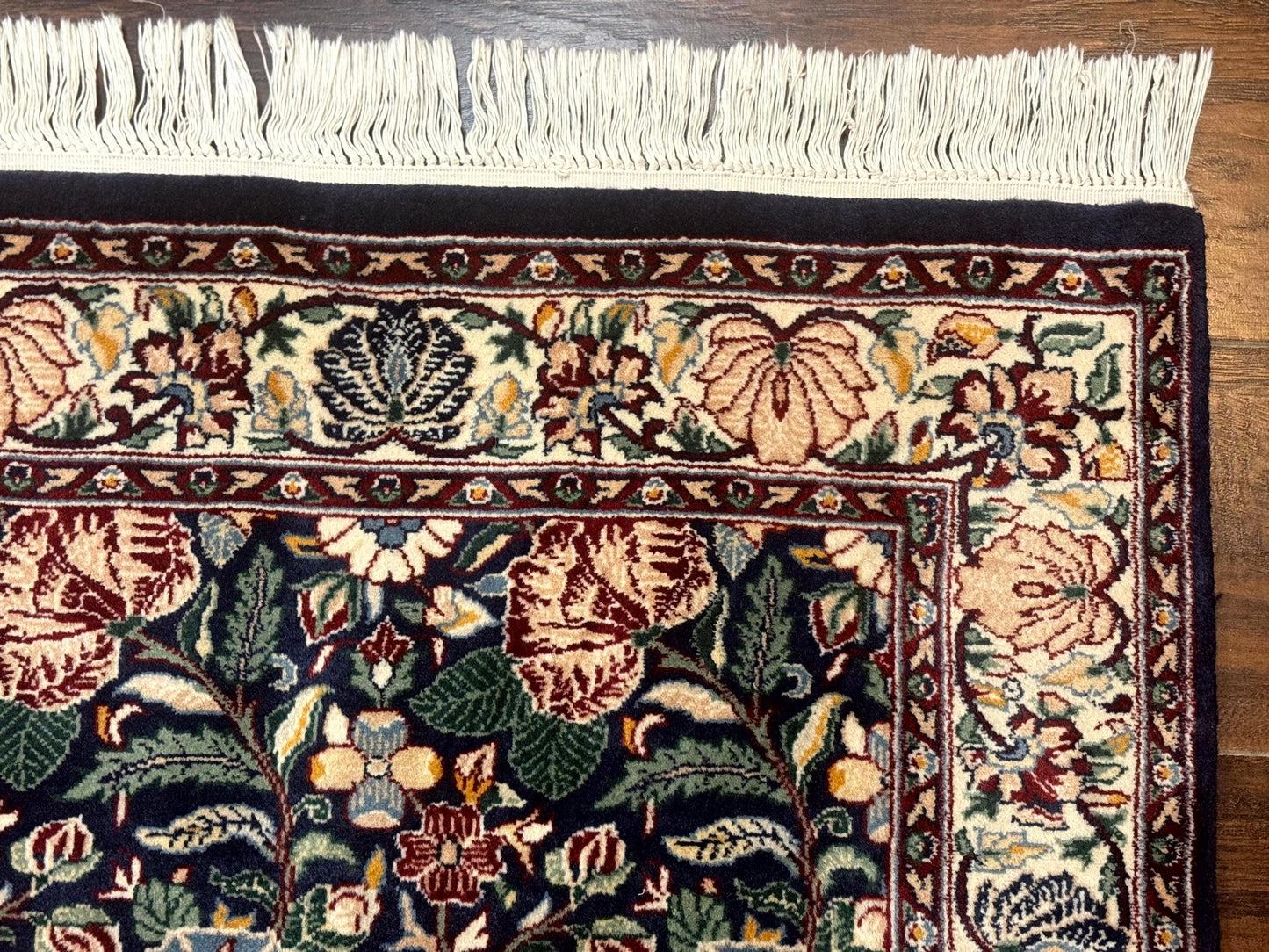 Persian Wool Rug Square 2.7x2.7 Handmade Floral Design Dark Green