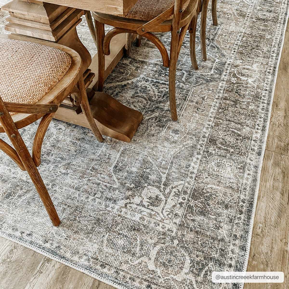 Washable Mignon Area Rug - Stylish Durable Easy Clean Rug