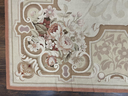 Elegant Aubusson Wool Rug Handmade Vintage Carpet With European Design