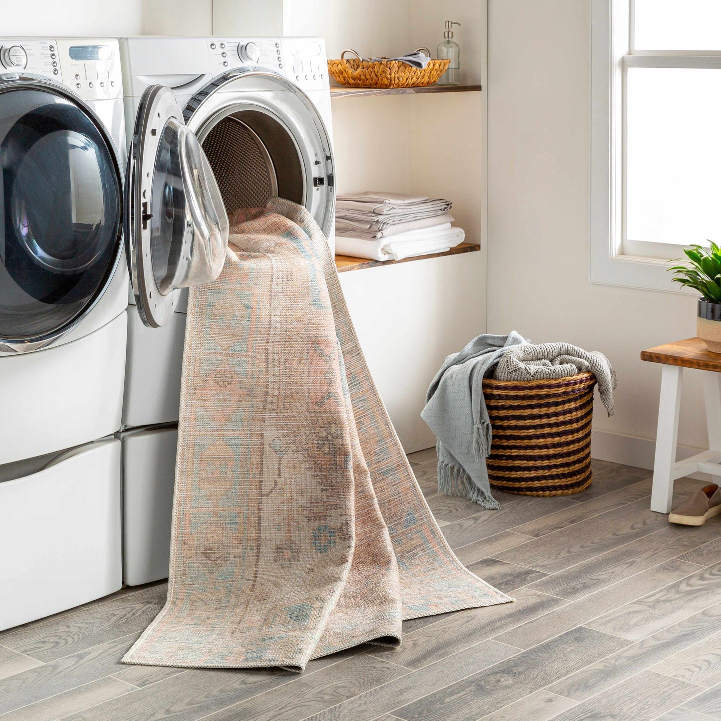 Vintage Washable Area Rug - Soft Durable Home Décor