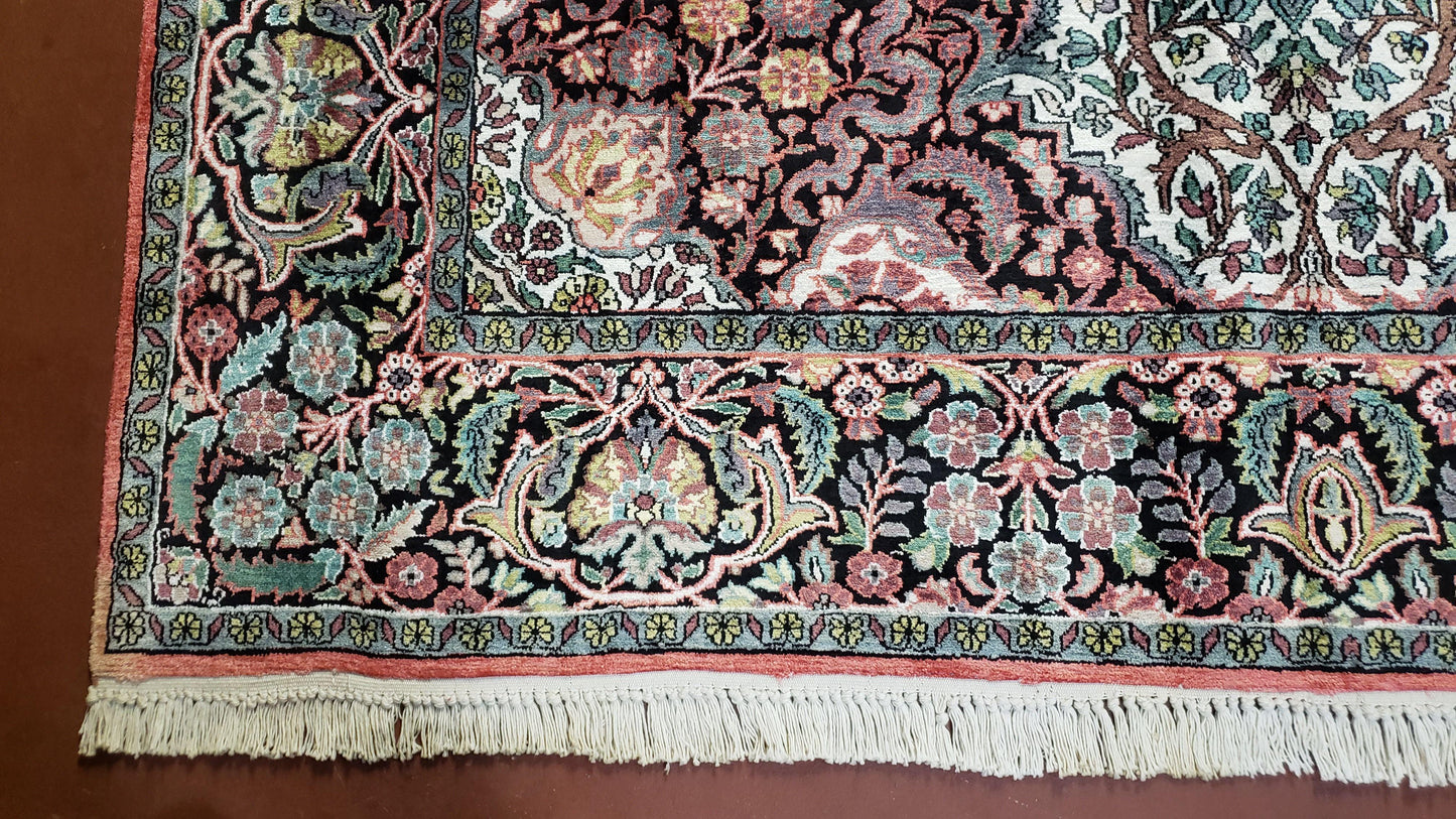 Indian Kashmiri Silk Rug 6x10 Ivory Floral Medallion Hand Knotted