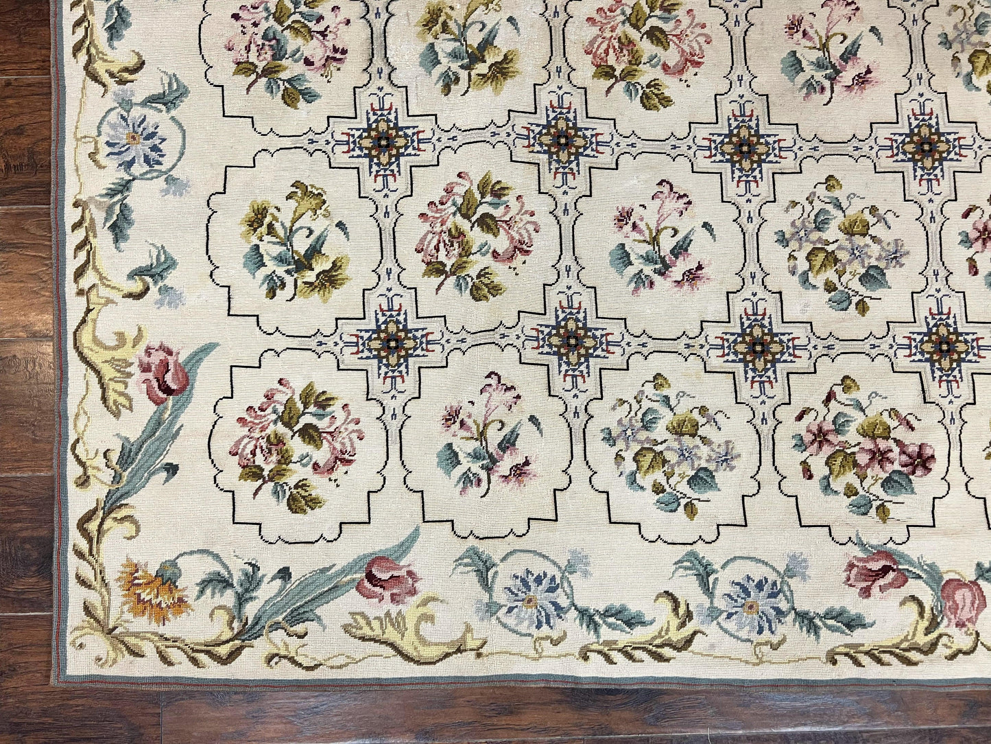 Needlepoint Rug 10x14 Wool Handmade Vintage Floral Panel Ivory Cream