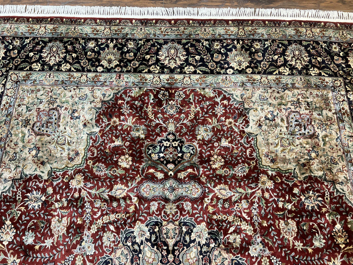 Persian Rug 8x10 Hand Knotted Wool Vintage Carpet Dome Medallion Floral Design