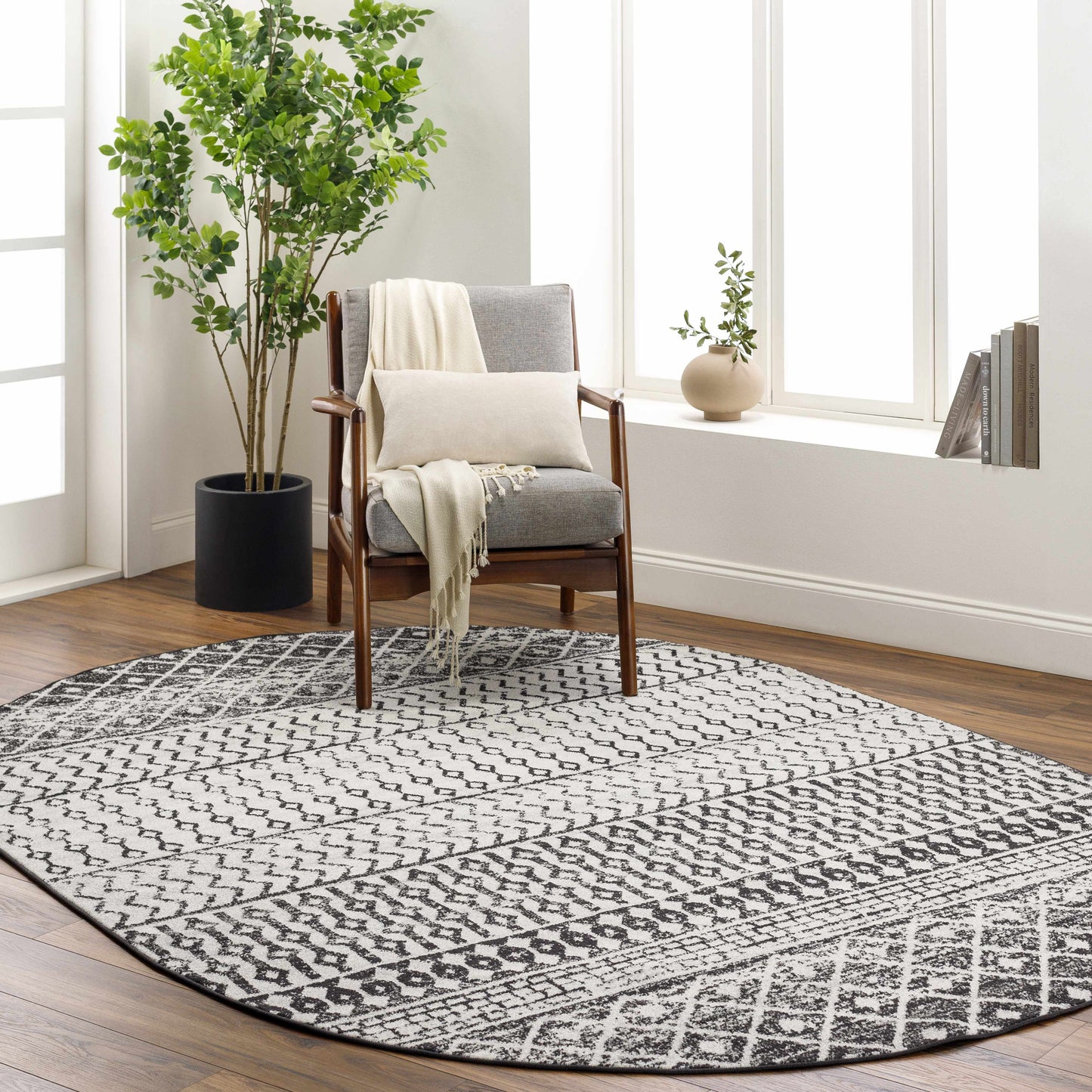 Moroccan Constantin Rug - Elegant Handcrafted Design for Cozy Spaces