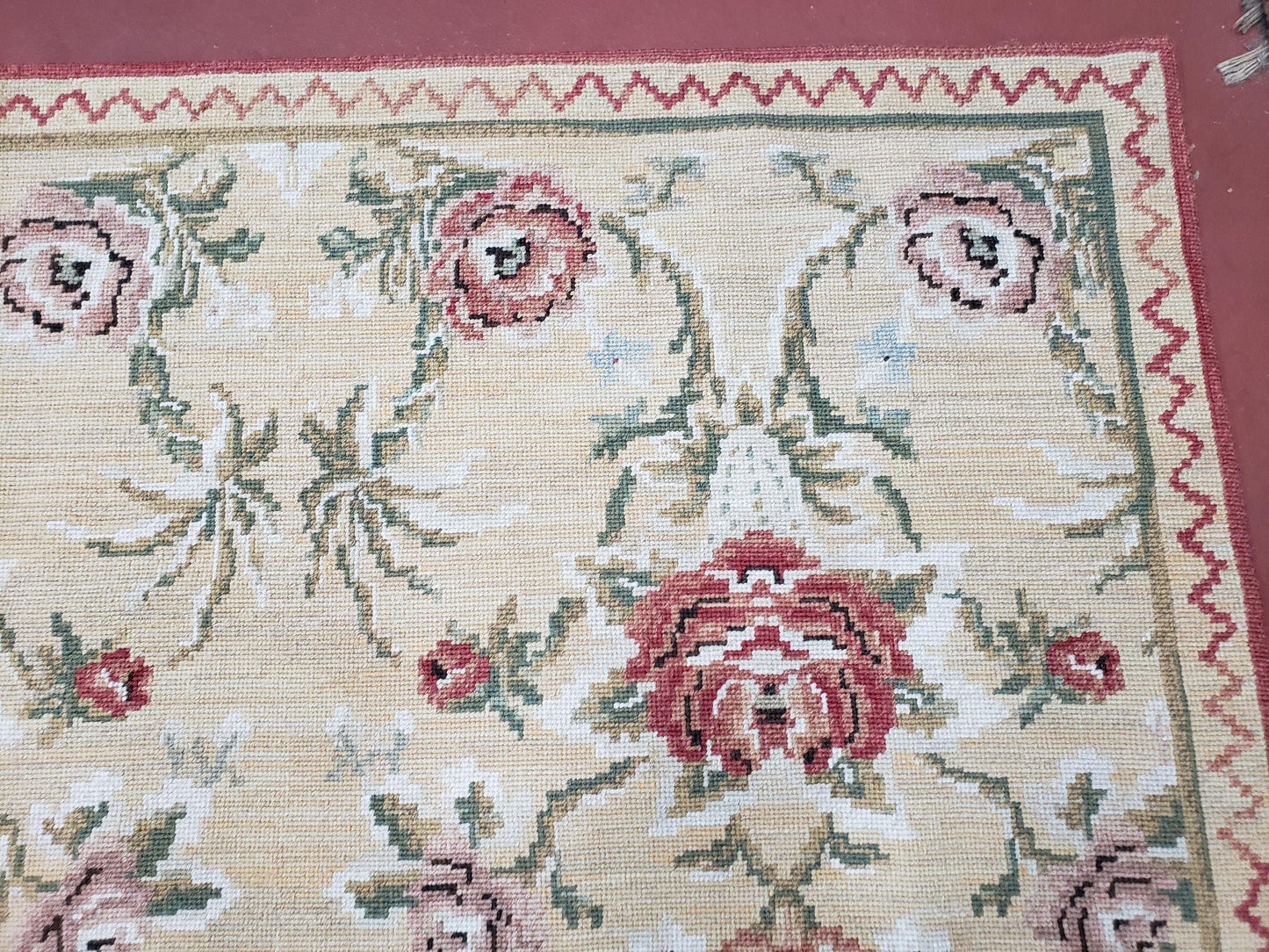Needlepoint Rug 10x14 Wool Flatweave With English Floral Pattern In Pale Yellow Roses Handmade