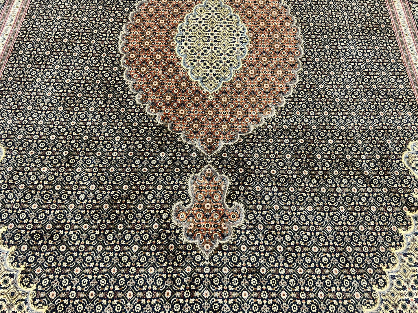 Persian Tabriz Rug 7x10 Hand Knotted Wool Vintage Carpet Collection