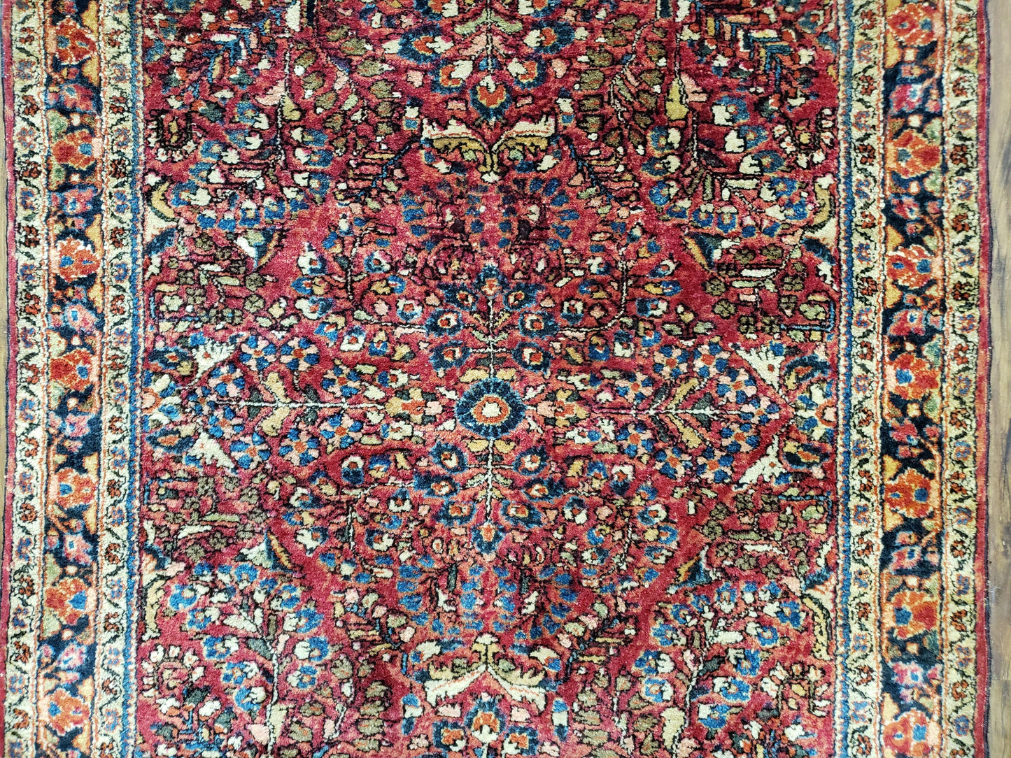 Antique Persian Sarouk Rug Hand Knotted Wool 3ft4in By 4ft10in