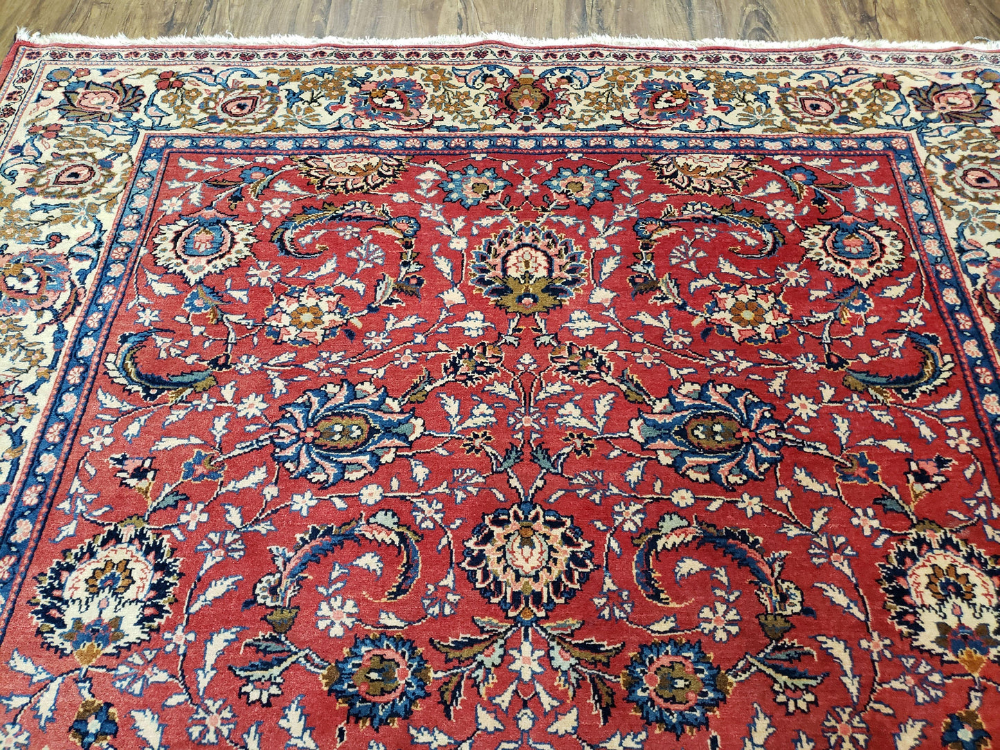 Persian Kashan Rug Semi Antique Hand Knotted Wool Red And Cream 4 Ft 8 In By 6 Ft 6 In