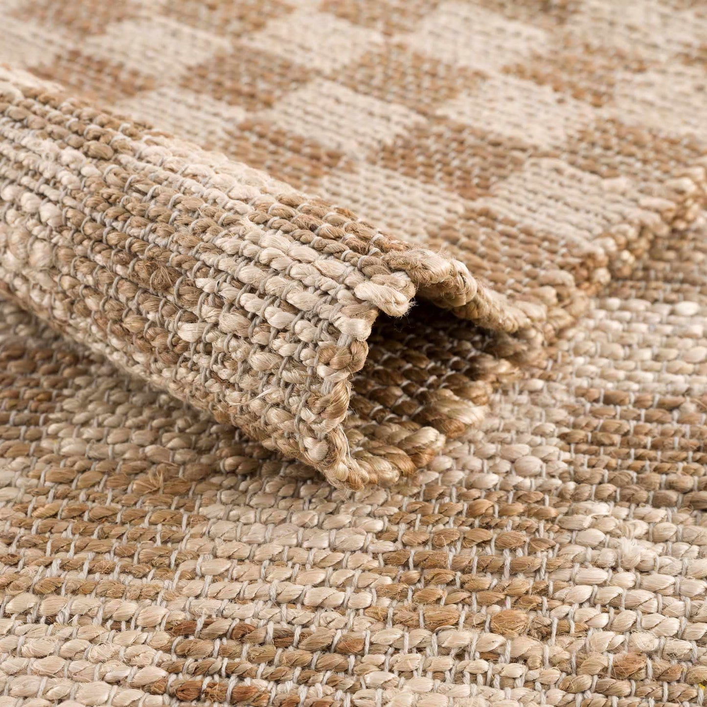 Checkered Jute Area Rug - Eco-Friendly Home Decor