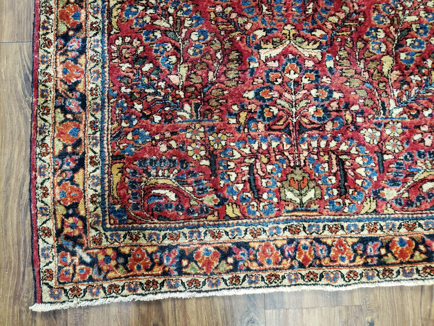 Antique Persian Sarouk Rug Hand Knotted Wool 3ft4in By 4ft10in