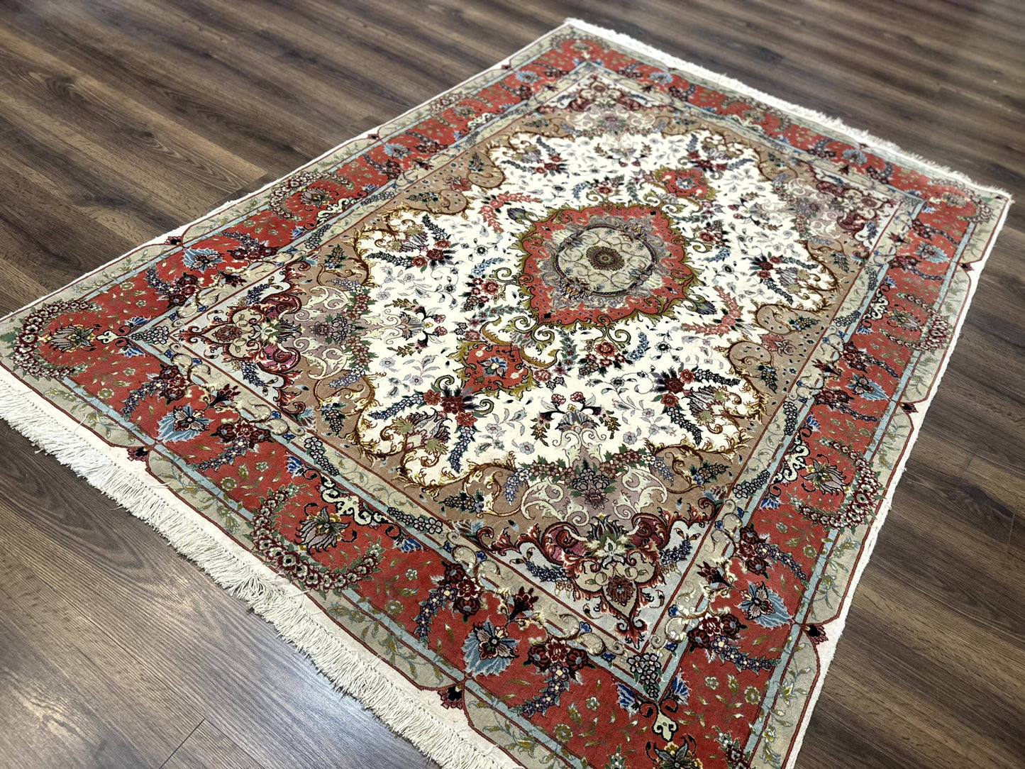 Persian Tabriz Rug 5x7 Ivory and Coral Medallion Fine 440 KPSI