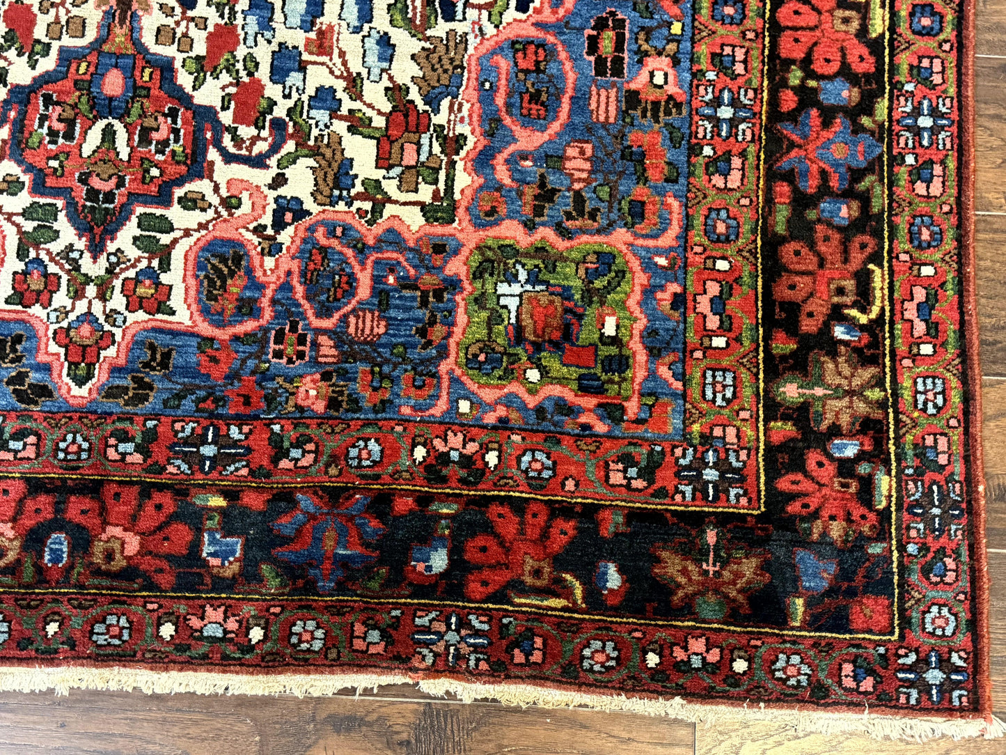 Persian Bakhtiari Rug Hand Knotted Wool Antique