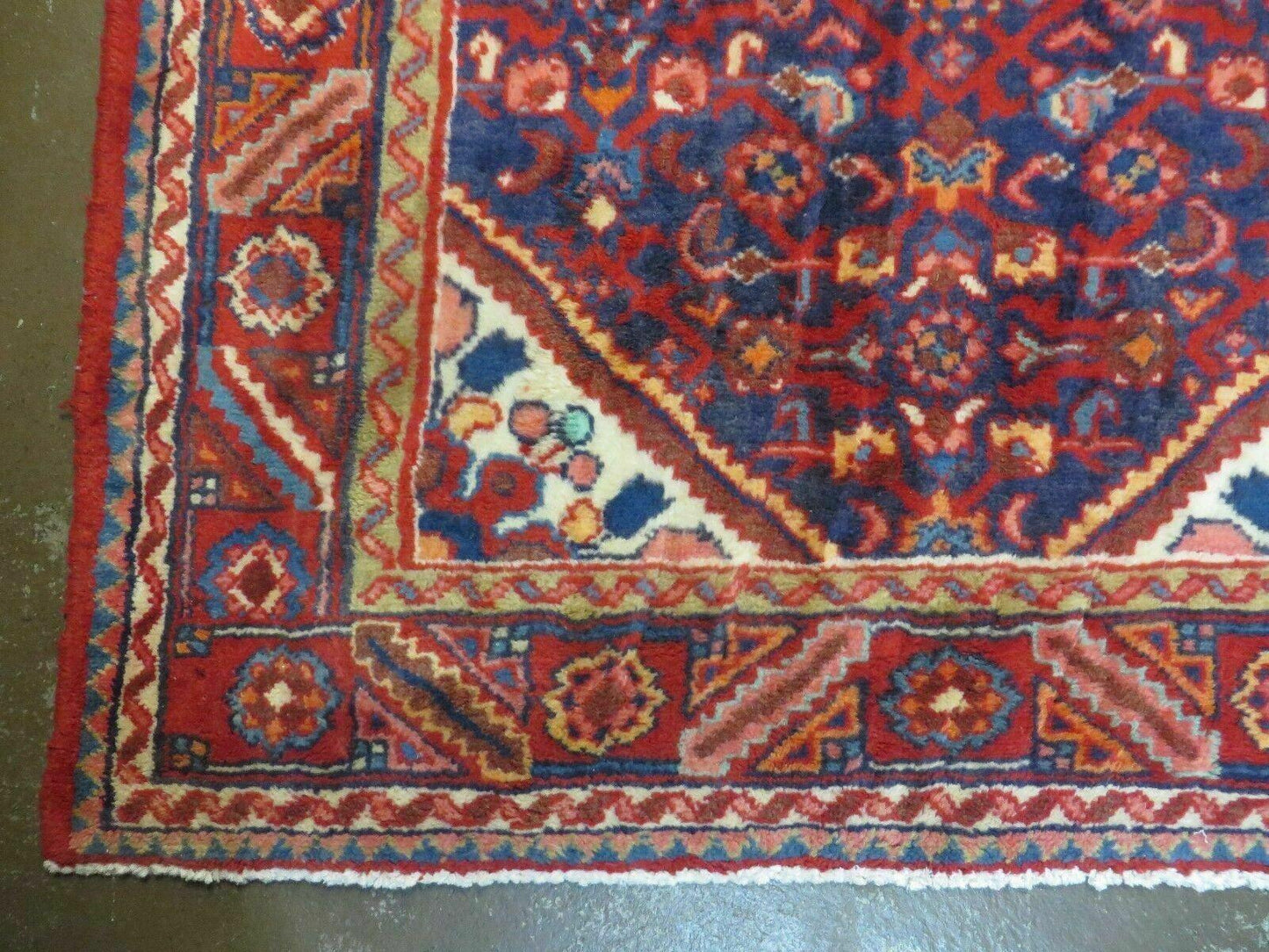 Antique Handmade Indian Floral Oriental Wool Runner Rug 3 Ft 6 In By 10 Ft 4 In Vintage 1950s