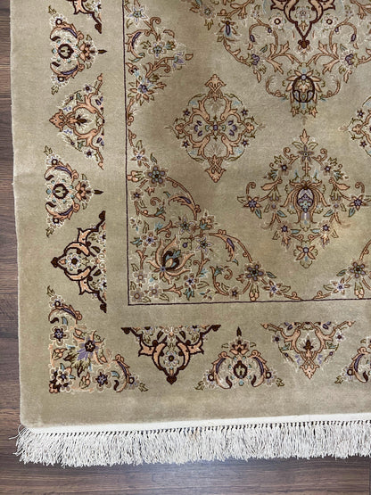 Luxury hand-knotted Persian rug