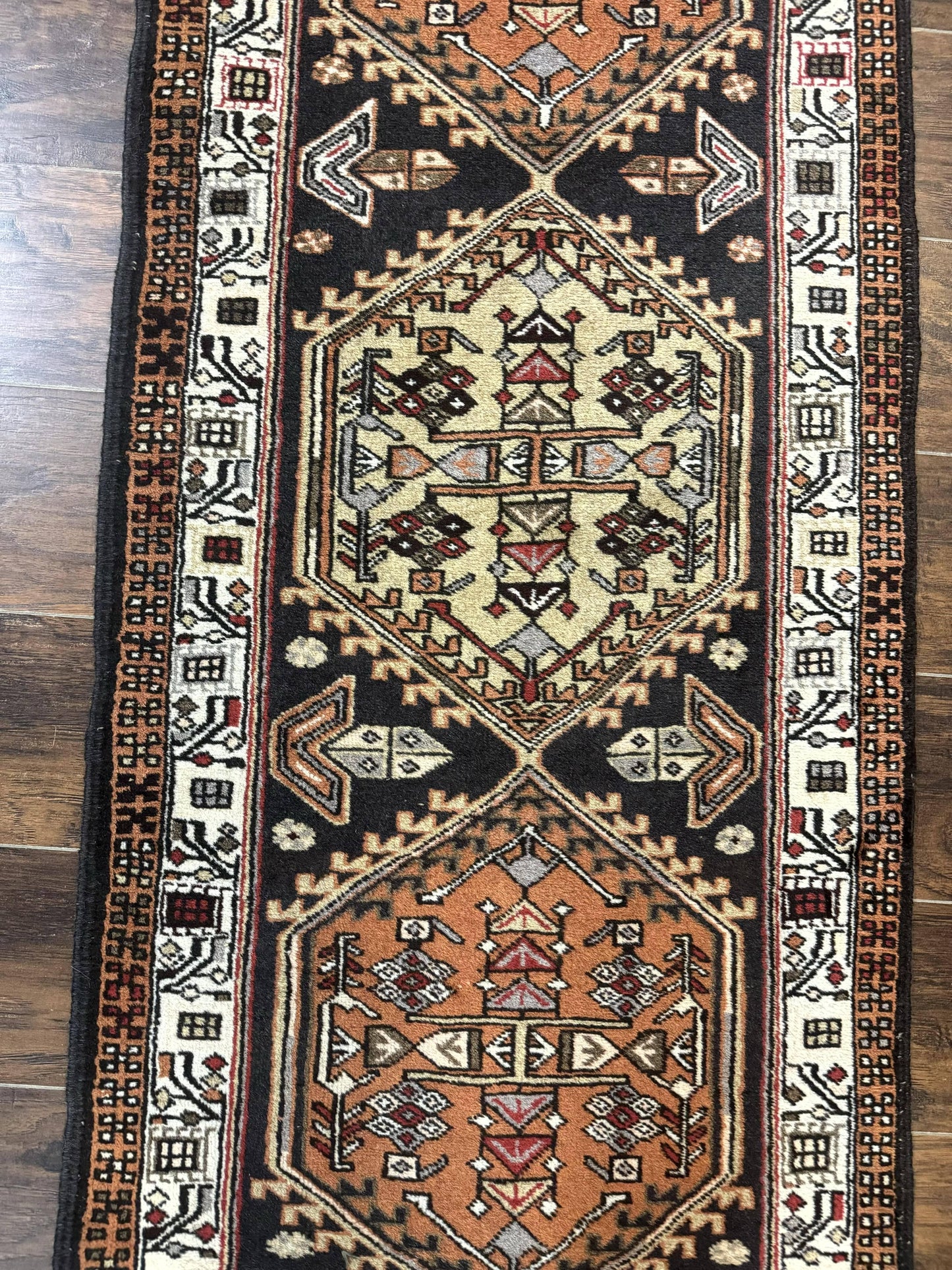 Persian Tribal Runner Rug Handmade Wool Sarab Geometric Medallions