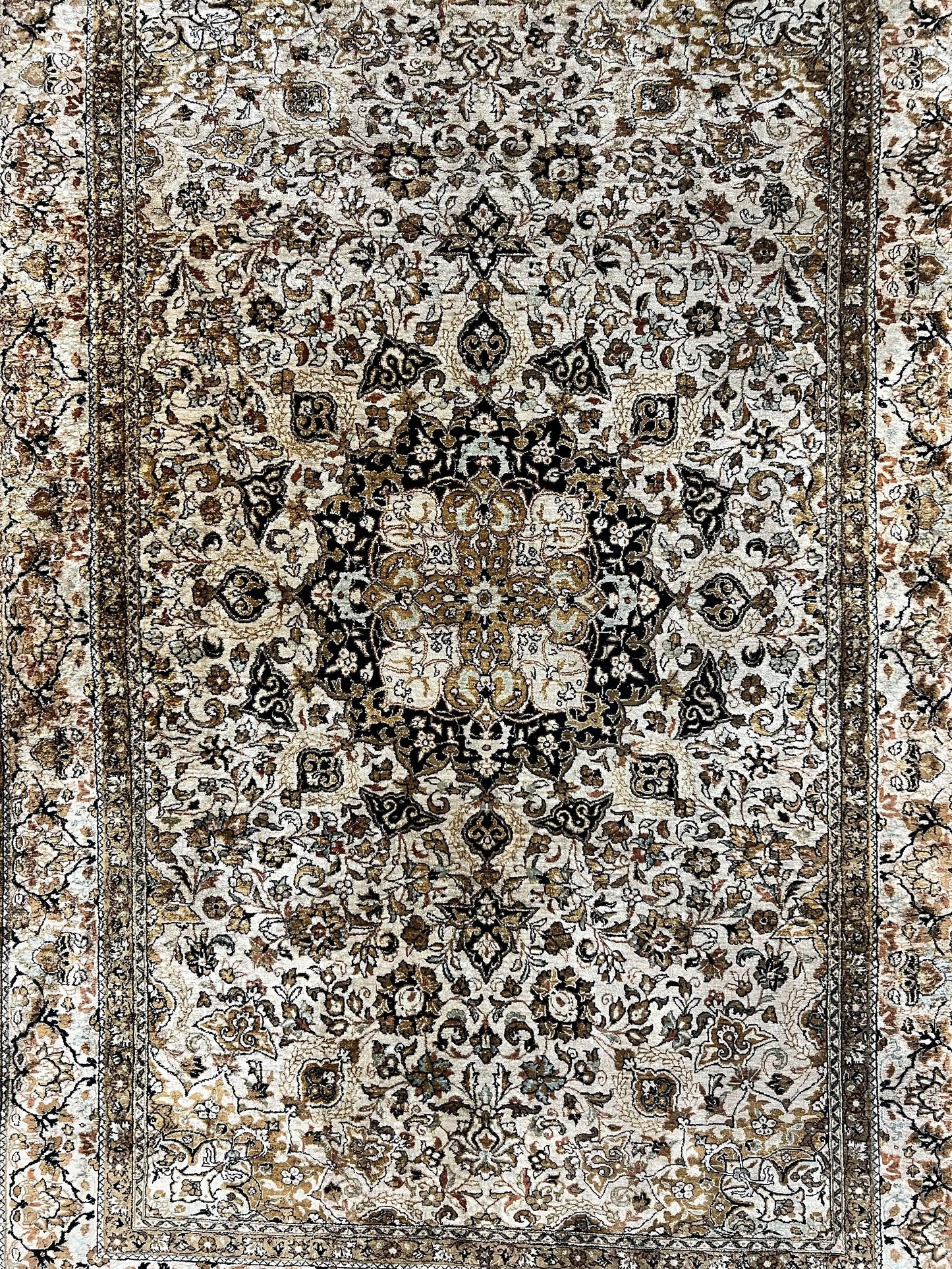 Persian Qum Silk Rug Floral Medallion Hand Knotted Silk On Silk Oriental Carpet