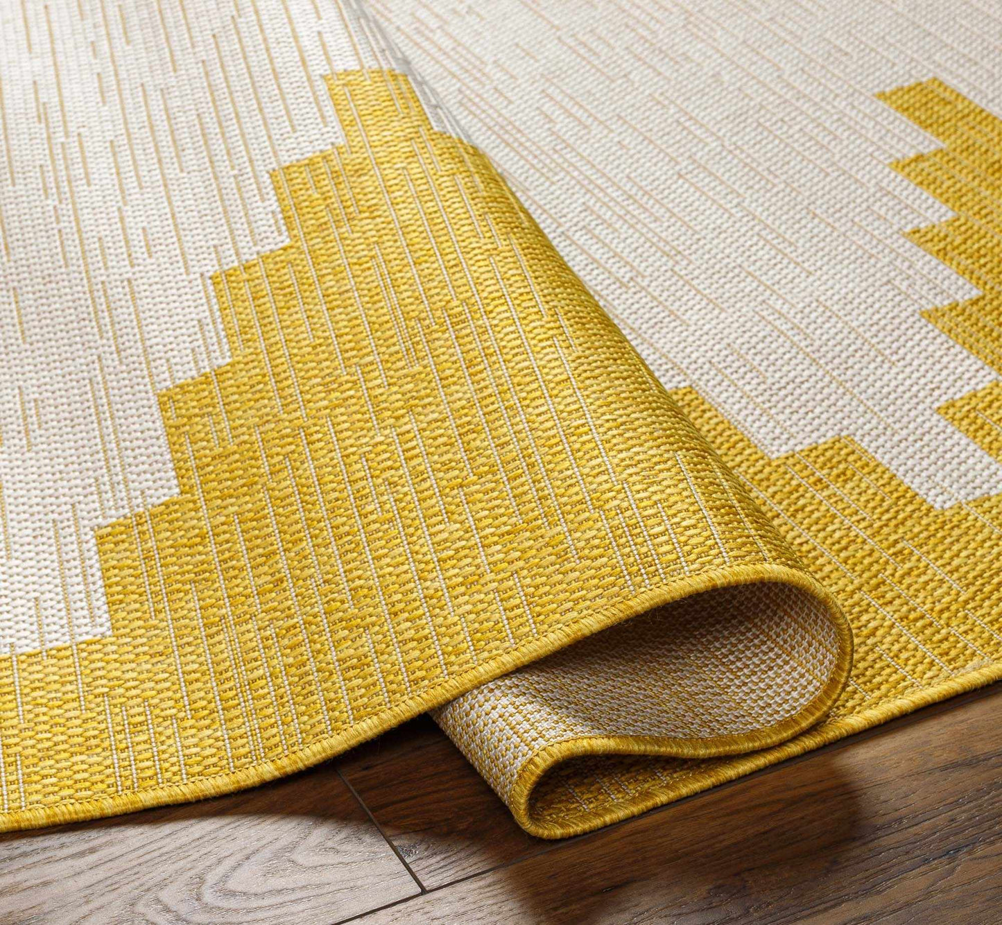 Yellow Outdoor Rug - Djugun Collection for Stylish Patios