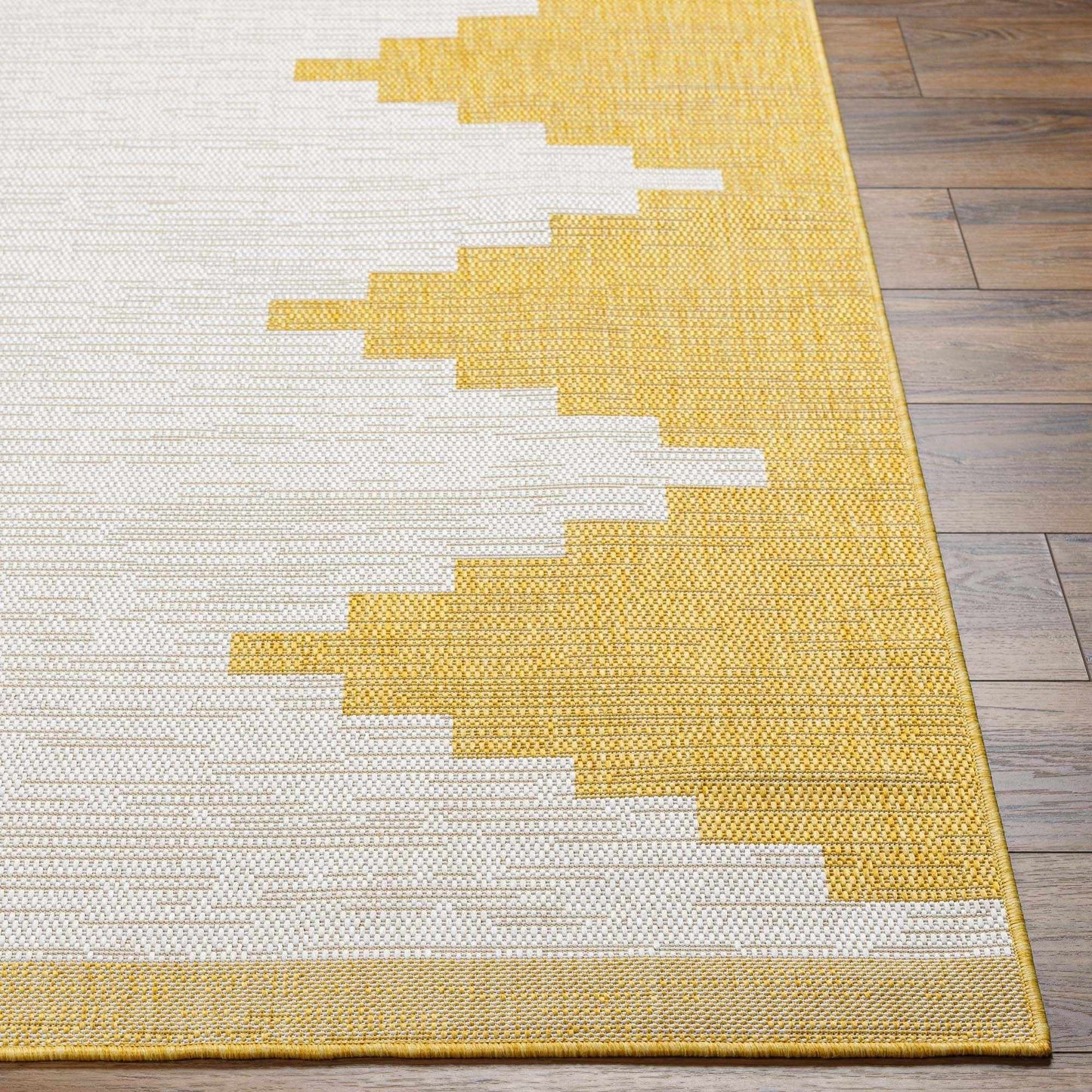 Yellow Outdoor Rug - Djugun Collection for Stylish Patios