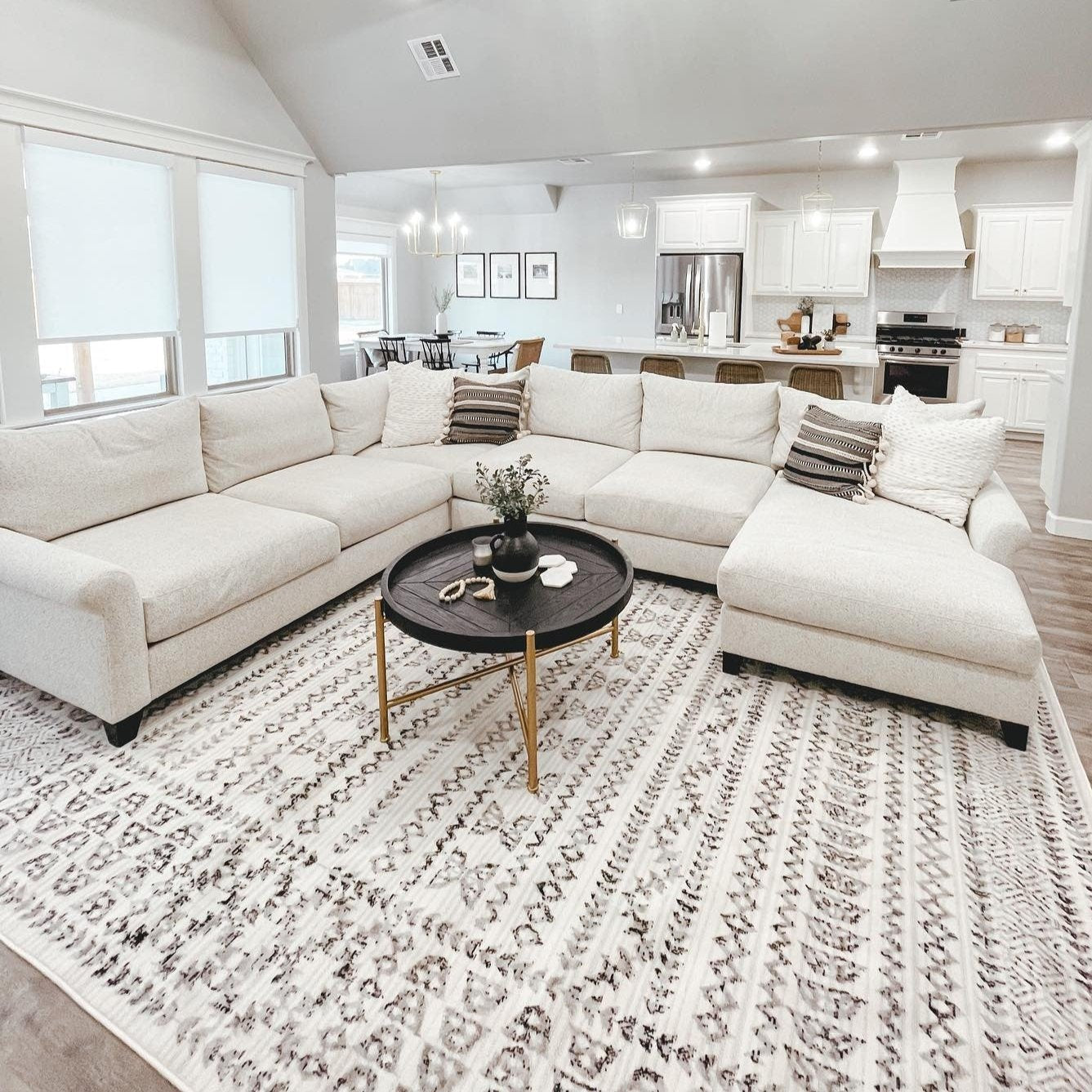 Cozy Modern Greig Area Rug - Living Room  Bedroom Décor