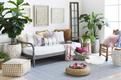 Decorative floor seat