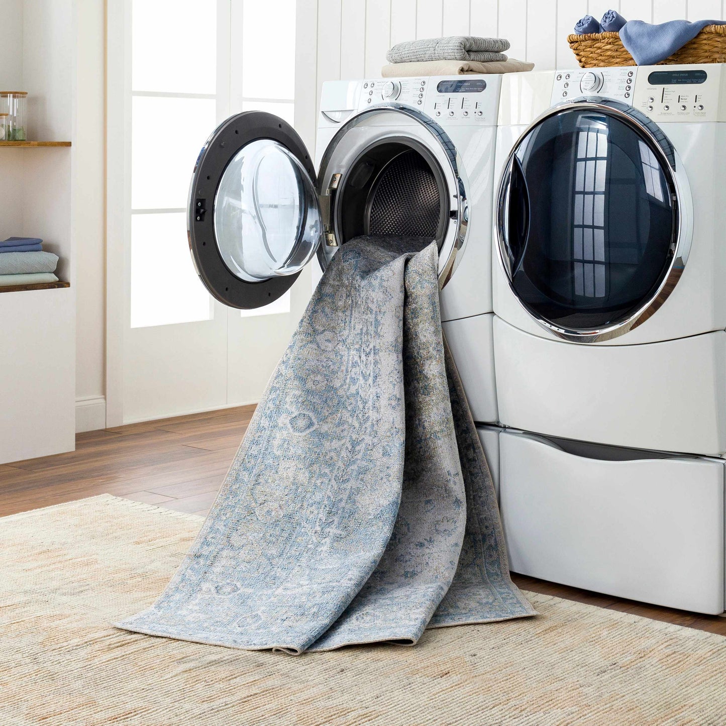 Washable Blue Flat Pile Rug - Stylish Durable Home Decor