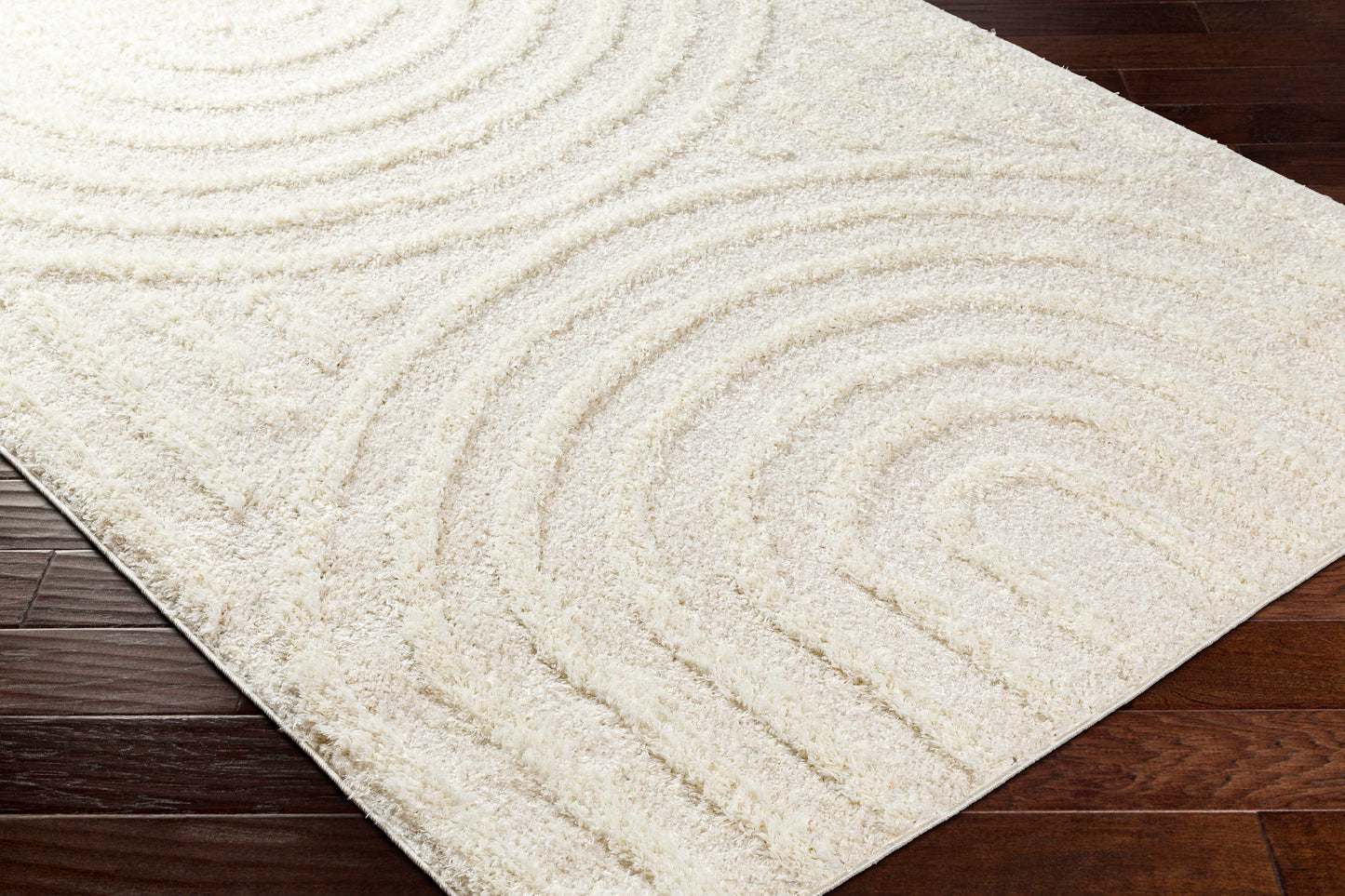 Arnel machine-woven cream rug