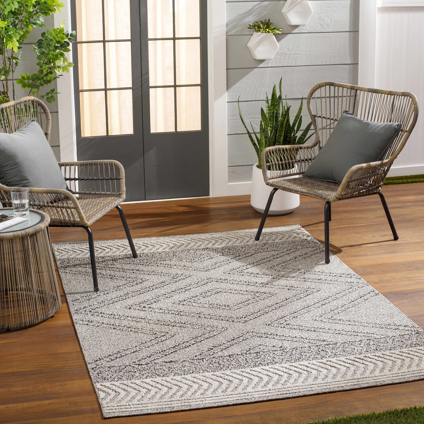 Beige and Gray Area Rug - Stylish Soft Versatile Home Décor