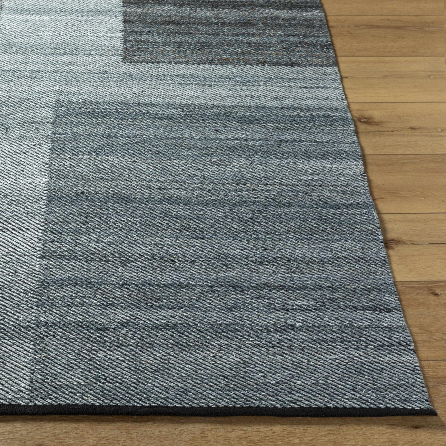 Modern Area Rug - Soft Durable Design for Living Room  Bedroom