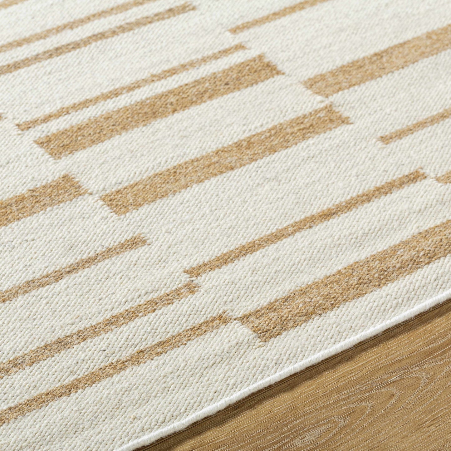 Modern Geometric Area Rug - Elegant Living Room or Bedroom Decor