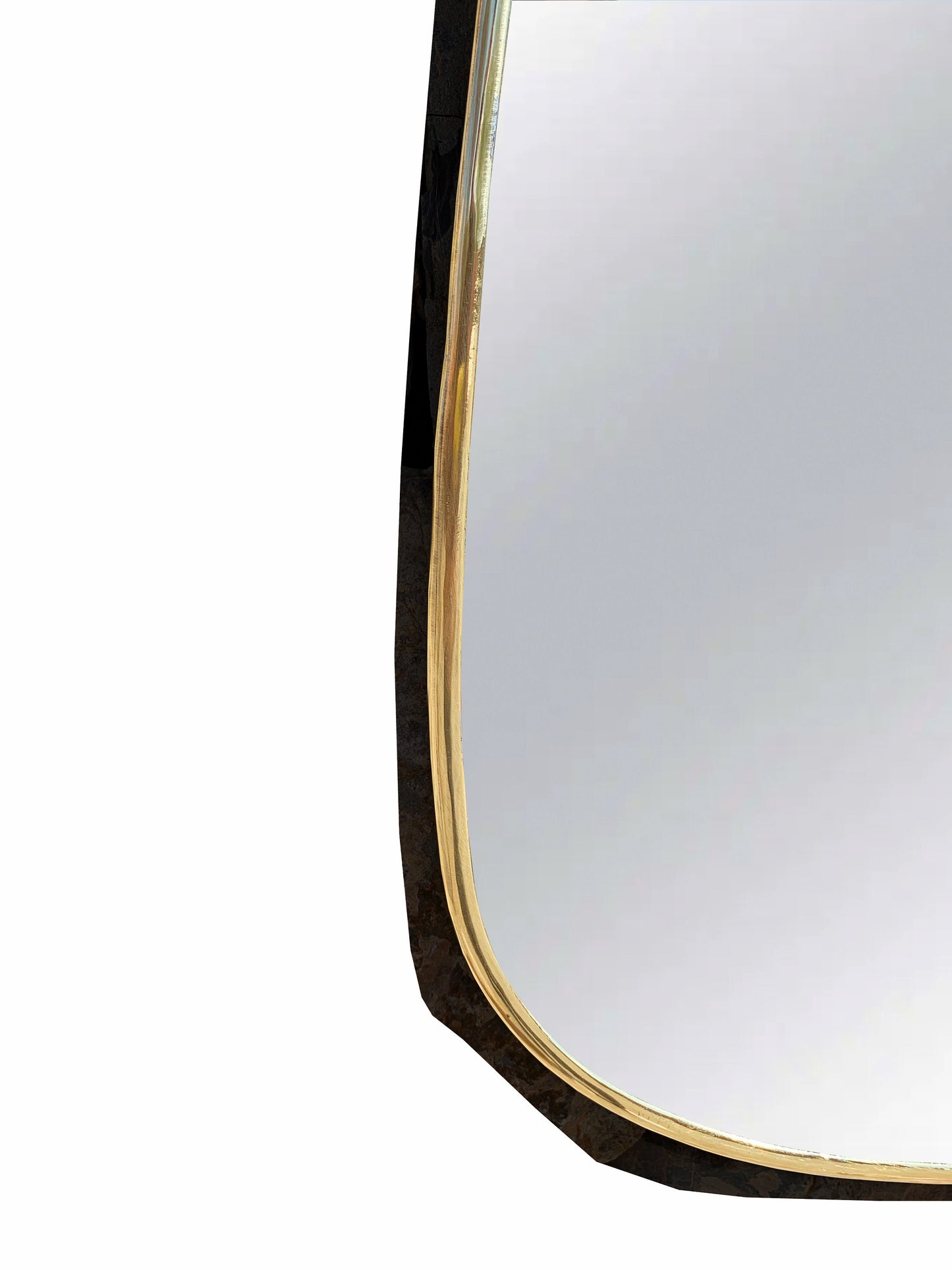 a mirror with a curved edge is shown